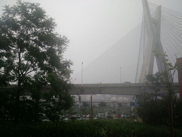 Temporal na Ponte Estaiada, na Zona Sul de São Paulo (Foto: Paulo Guilherme/G1)